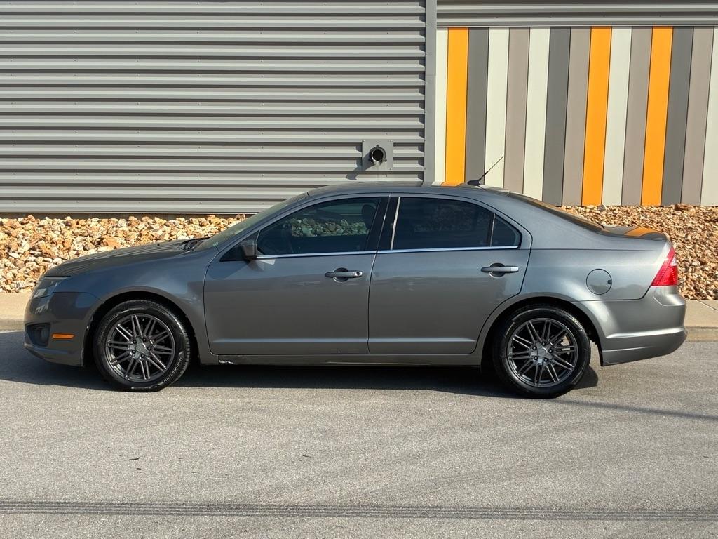 Ford Fusion  2010