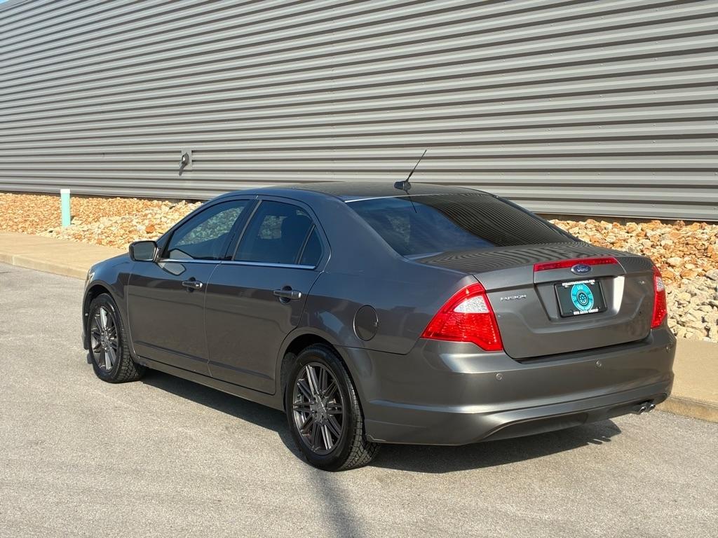 Ford Fusion  2010