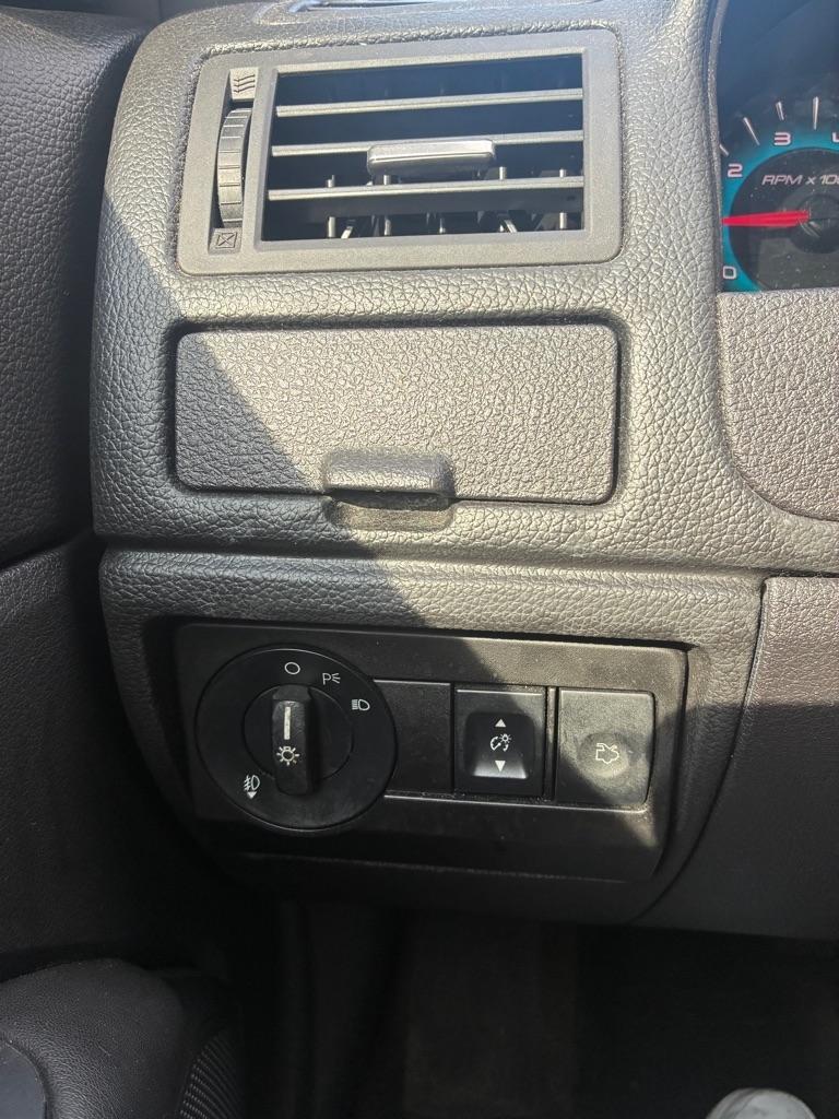 Ford Fusion  2010