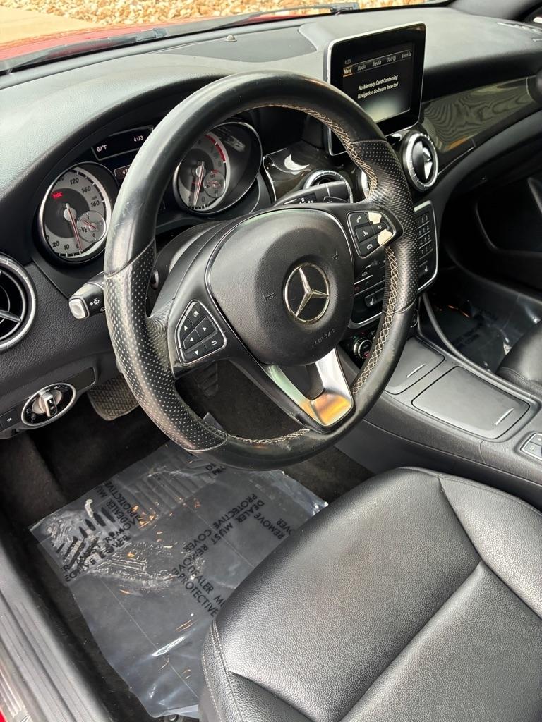Mercedes-Benz CLA-Class  2015