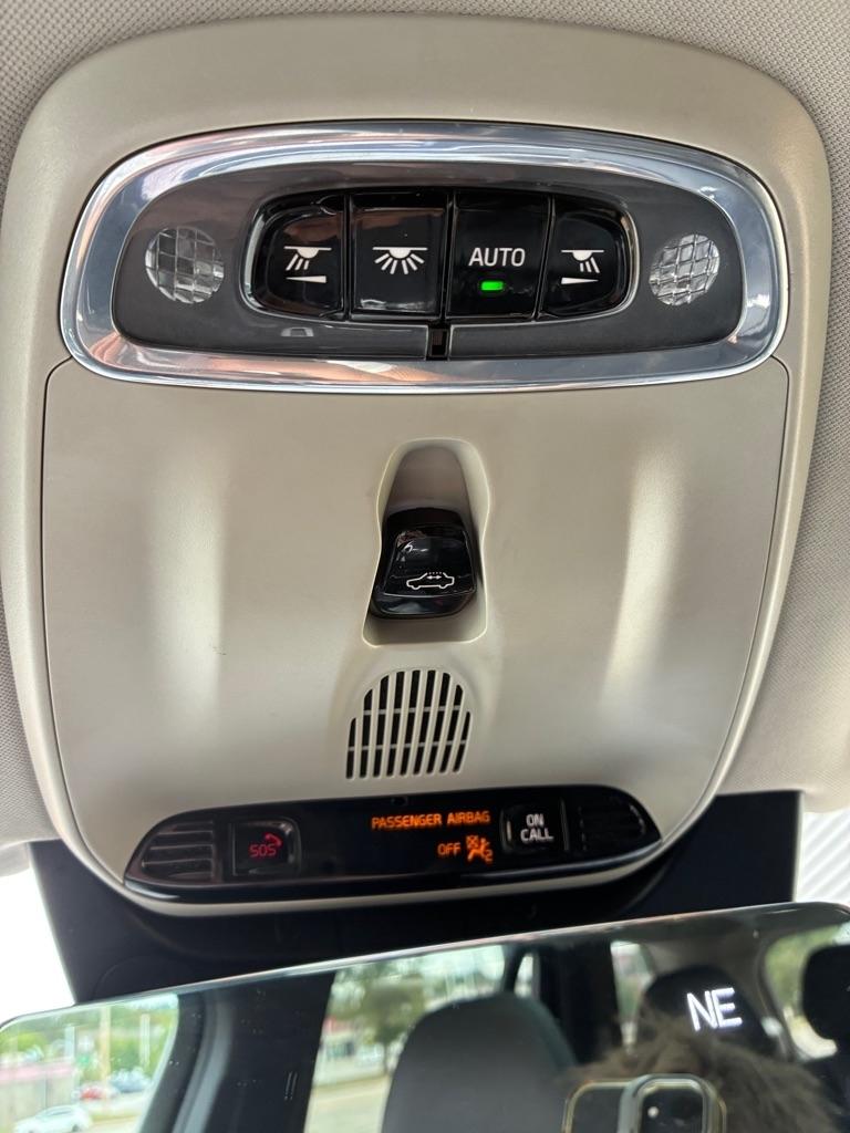 Volvo XC90  2020