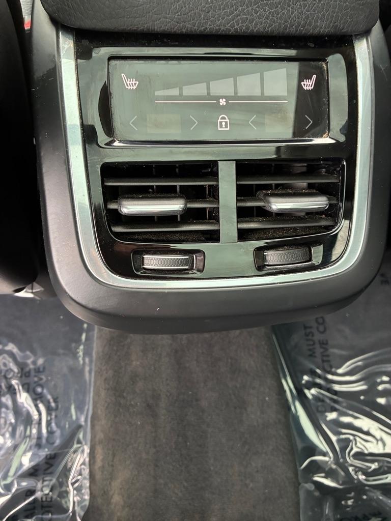 Volvo XC90  2020