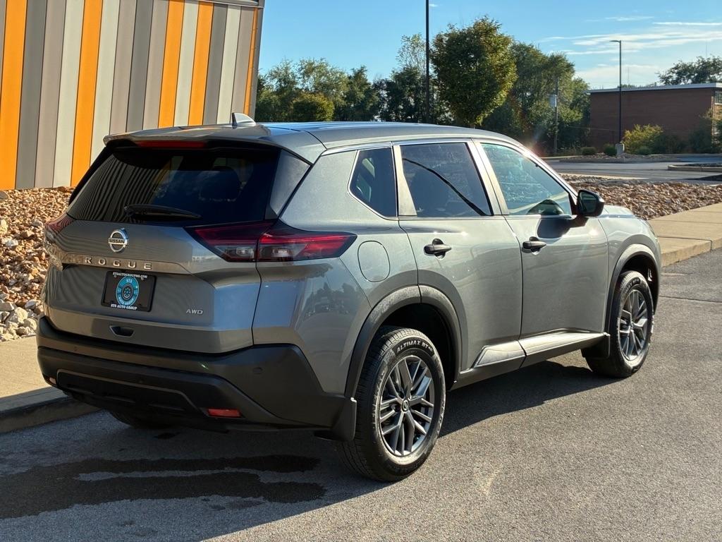 Nissan Rogue  2021