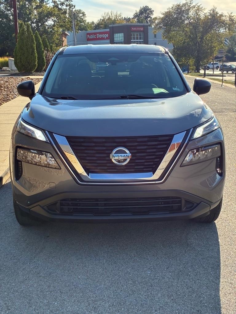 Nissan Rogue  2021
