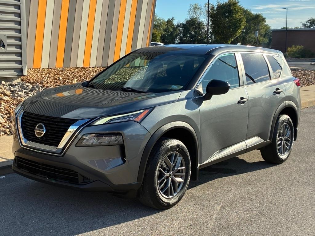 Nissan Rogue  2021