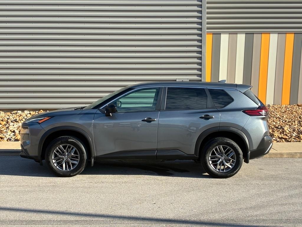 Nissan Rogue  2021