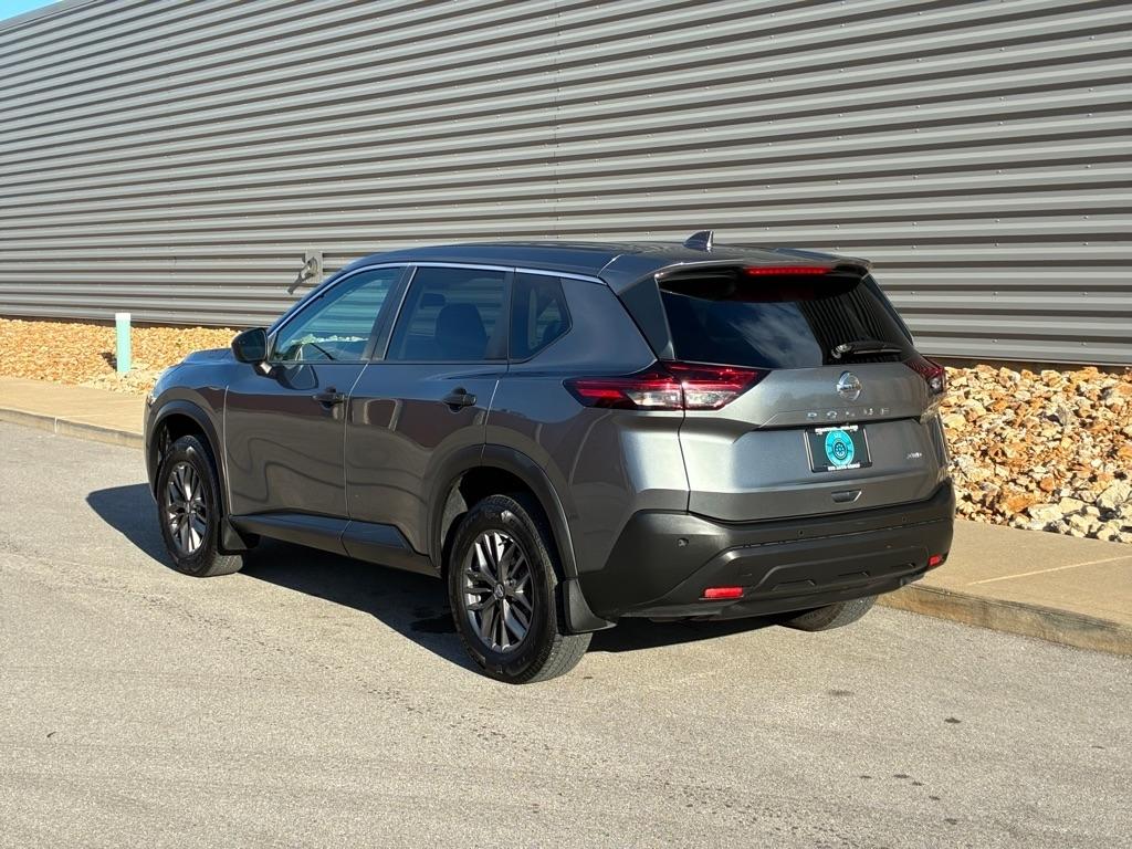Nissan Rogue  2021