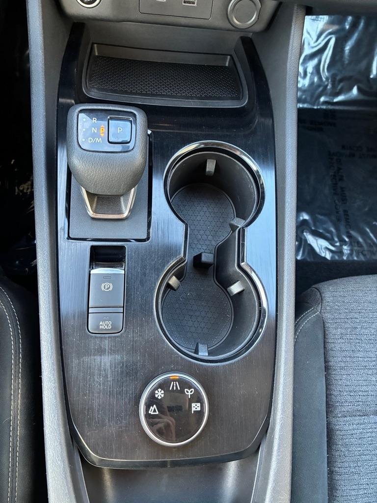 Nissan Rogue  2021