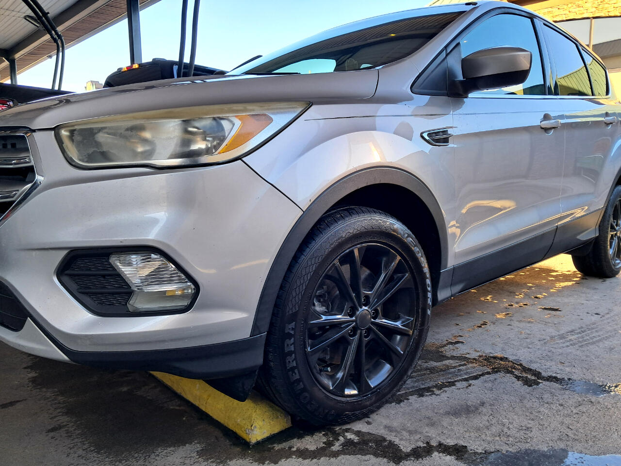 2017 Ford Escape SE FWD