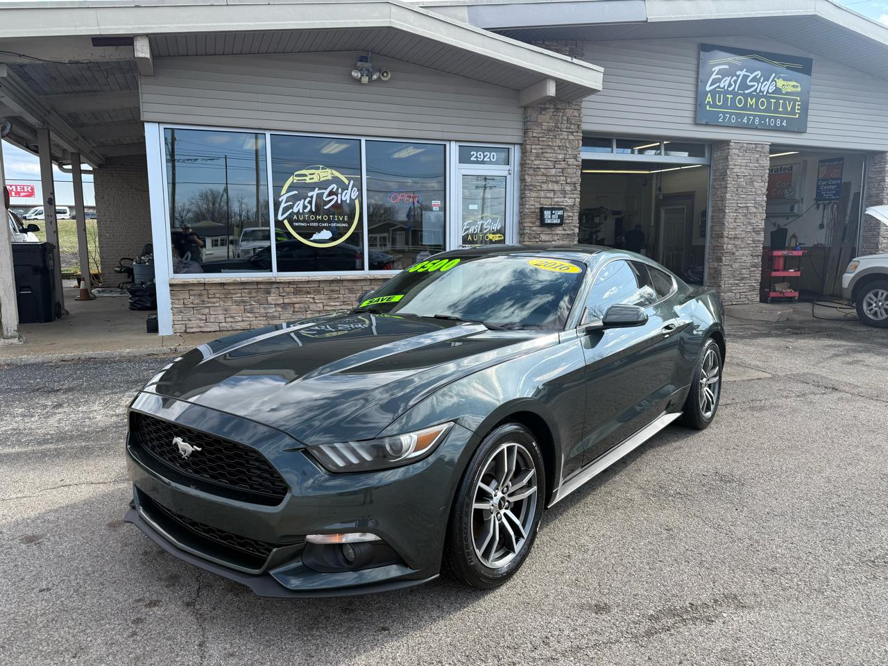 Ford Mustang EcoBoost Coupe 2016