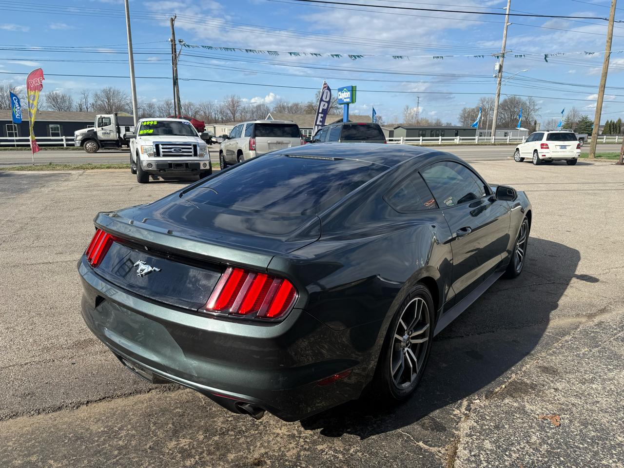 Ford Mustang EcoBoost Coupe 2016