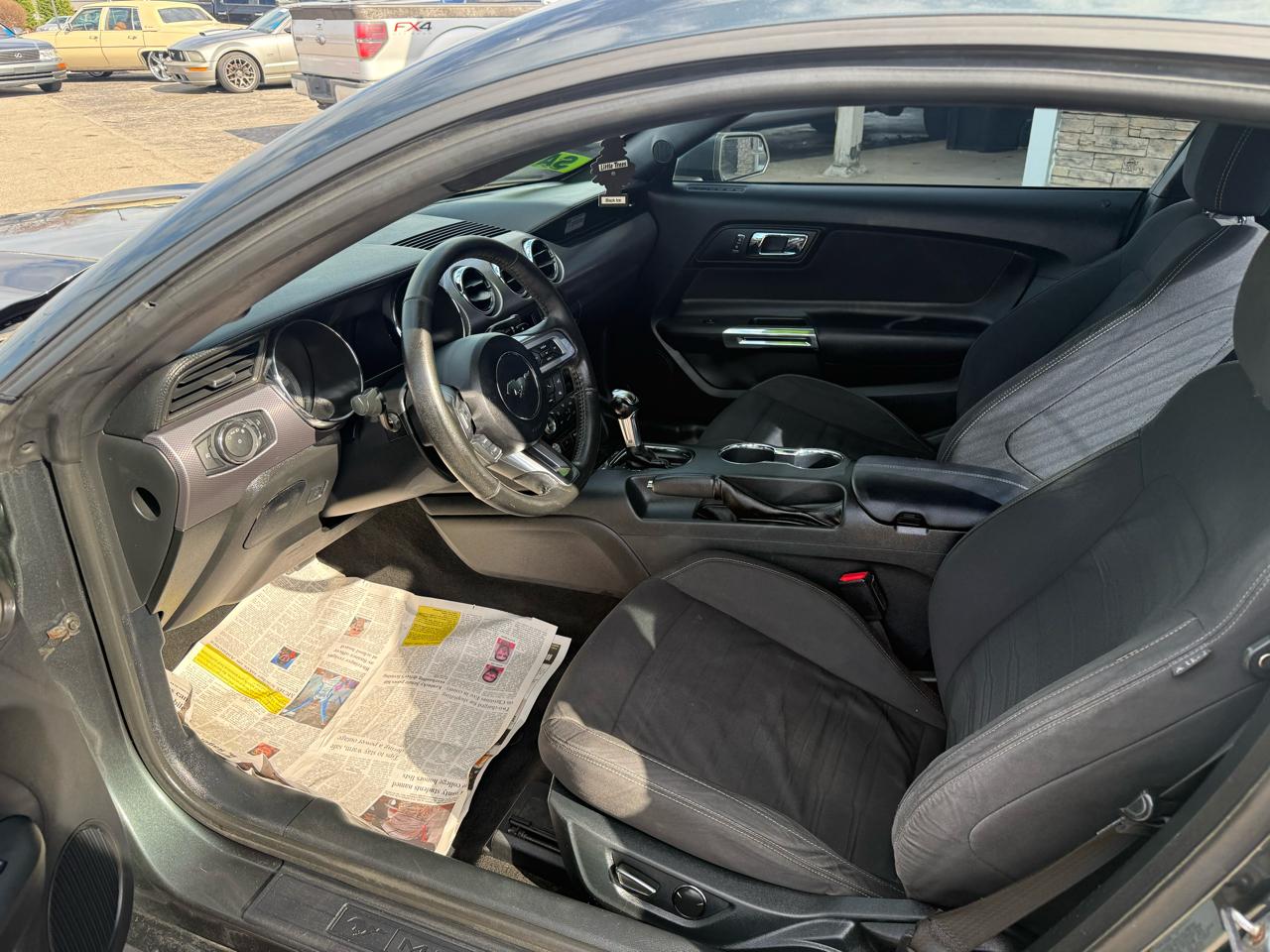 Ford Mustang EcoBoost Coupe 2016