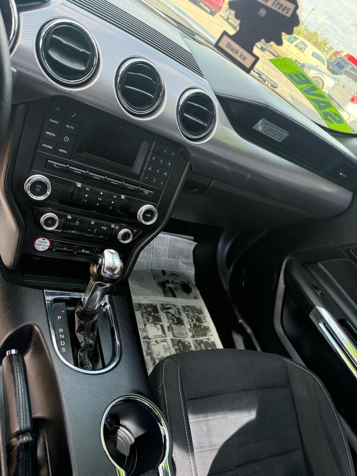 Ford Mustang EcoBoost Coupe 2016