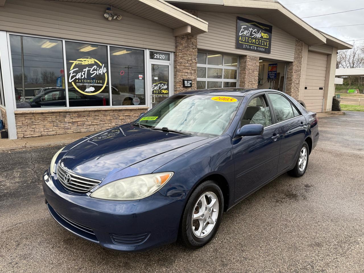 Toyota Camry LE 2005