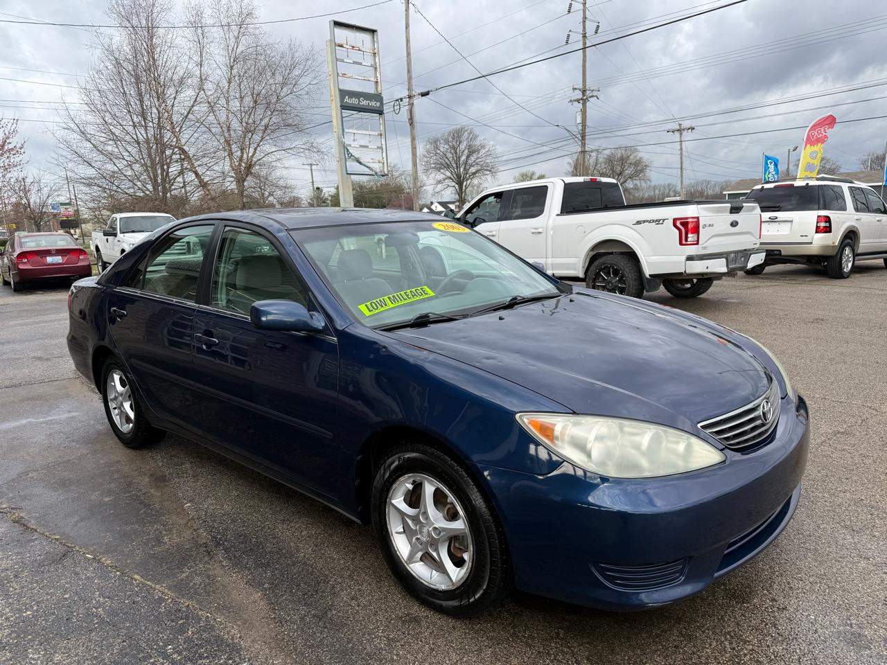 Toyota Camry LE 2005