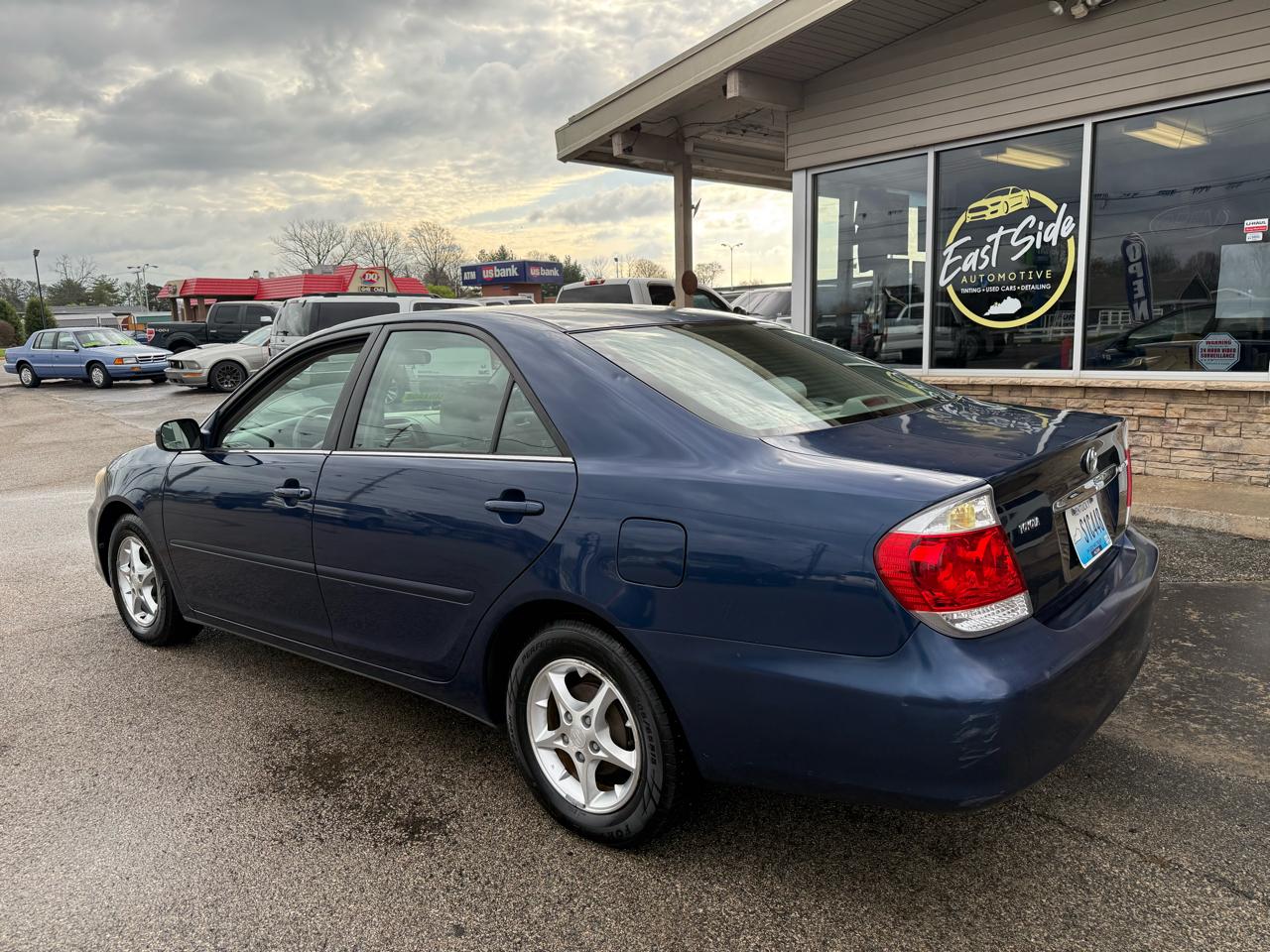 Toyota Camry LE 2005