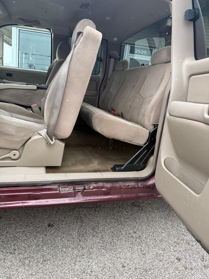 GMC Sierra 1500 SLE Ext. Cab Long Bed 2WD 2003