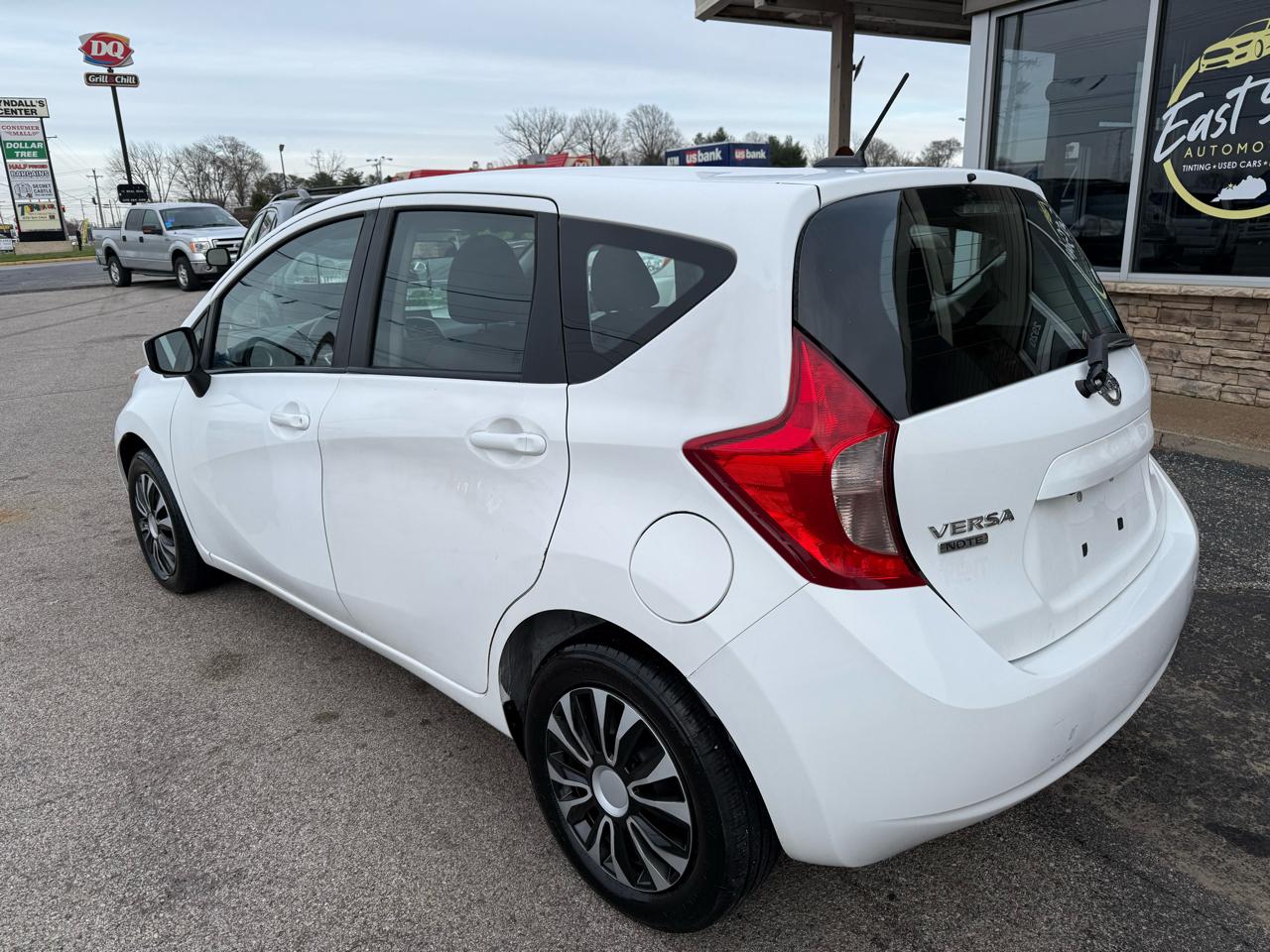 Nissan Versa Note S 2016
