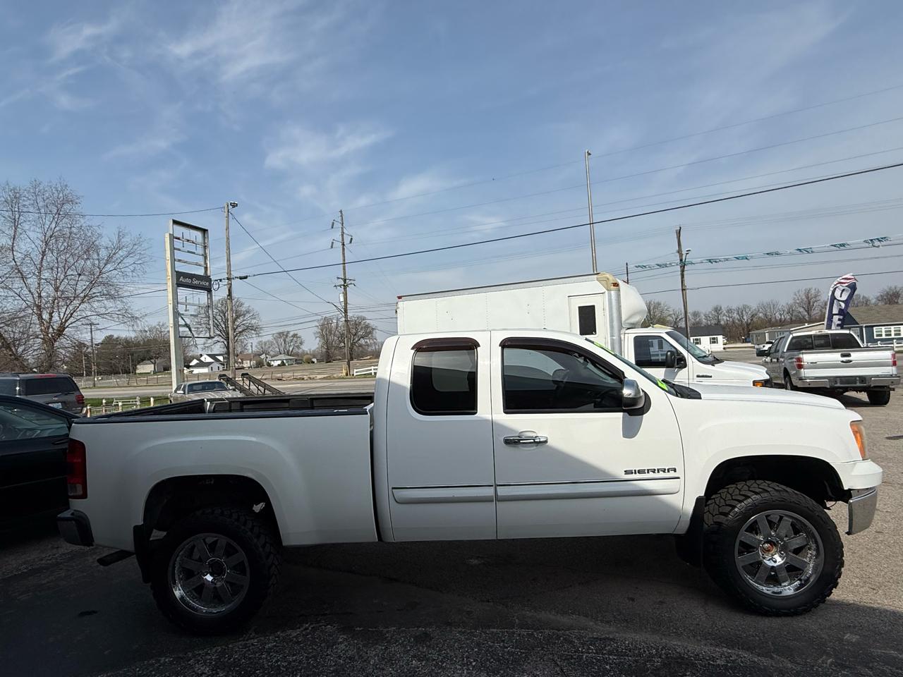 GMC Sierra 1500 SLE Ext. Cab 4WD 2011