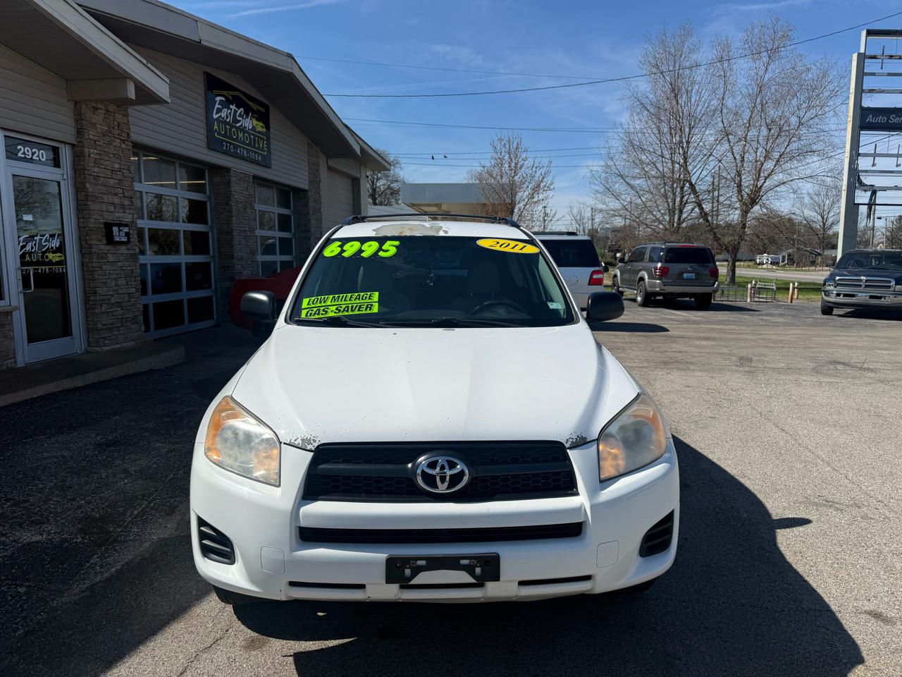 Toyota RAV4 Base I4 4WD 2011