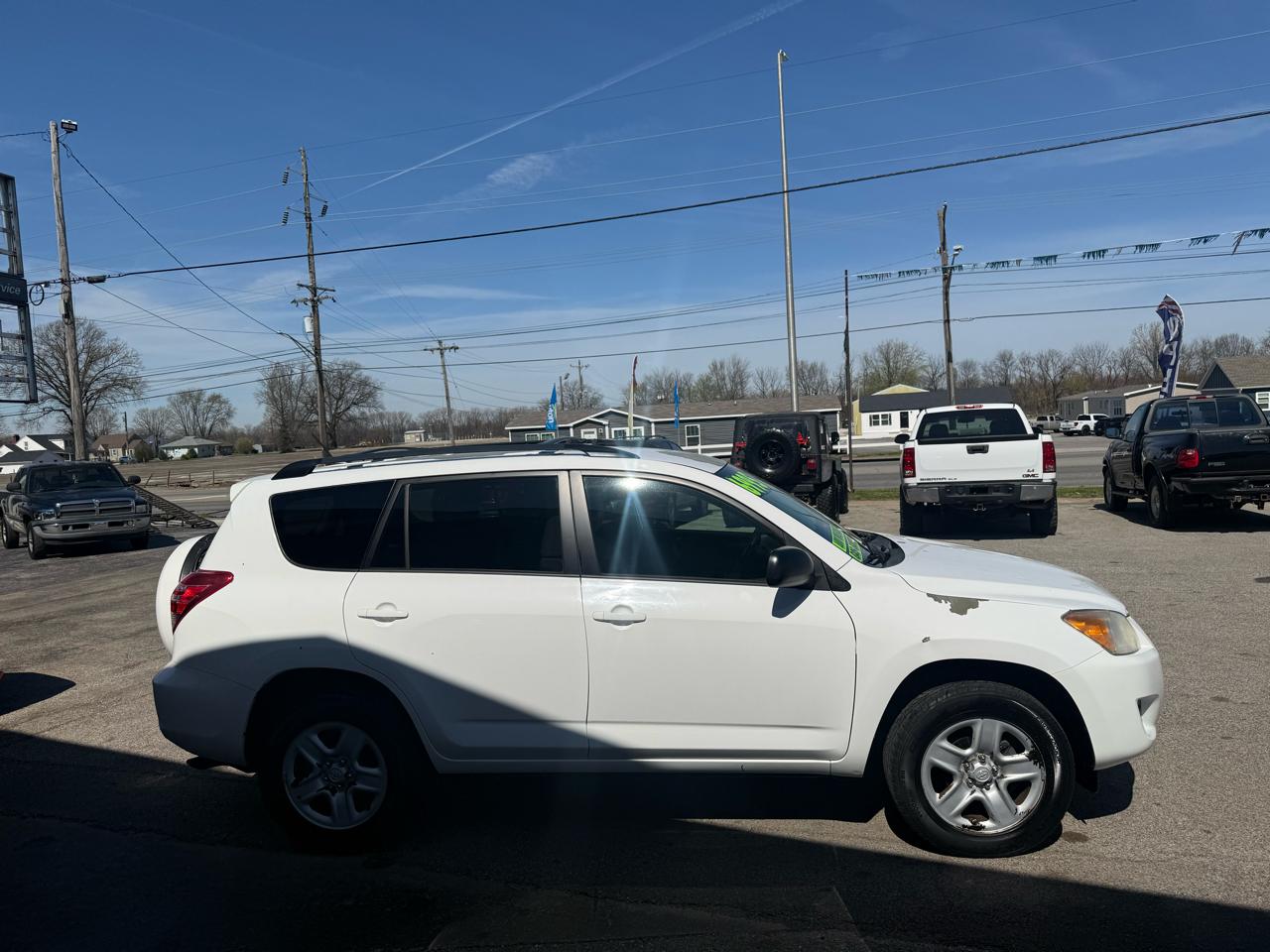 Toyota RAV4 Base I4 4WD 2011