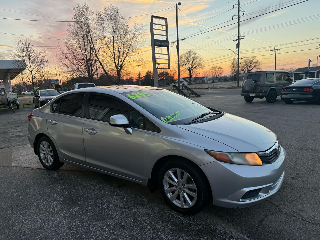 Honda Civic EX-L Sedan 5-Speed AT 2012