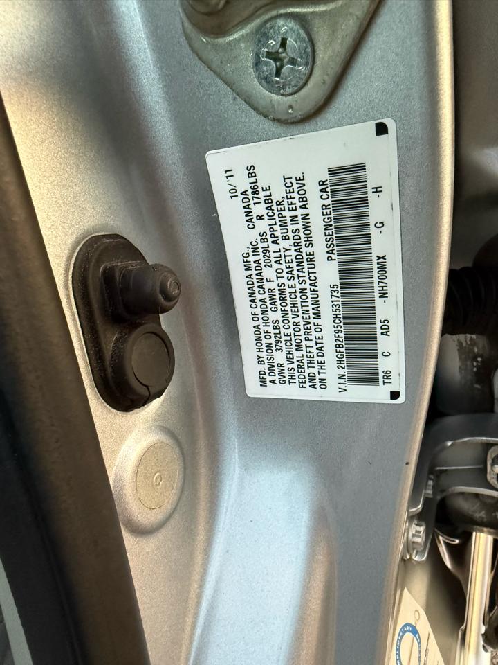 Honda Civic EX-L Sedan 5-Speed AT 2012