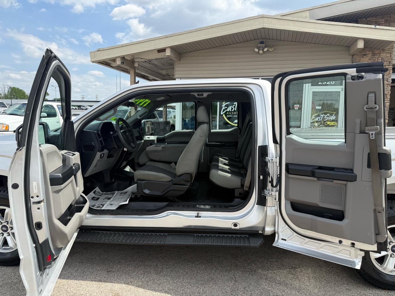 Ford F-150 SuperCab 4WD 2015