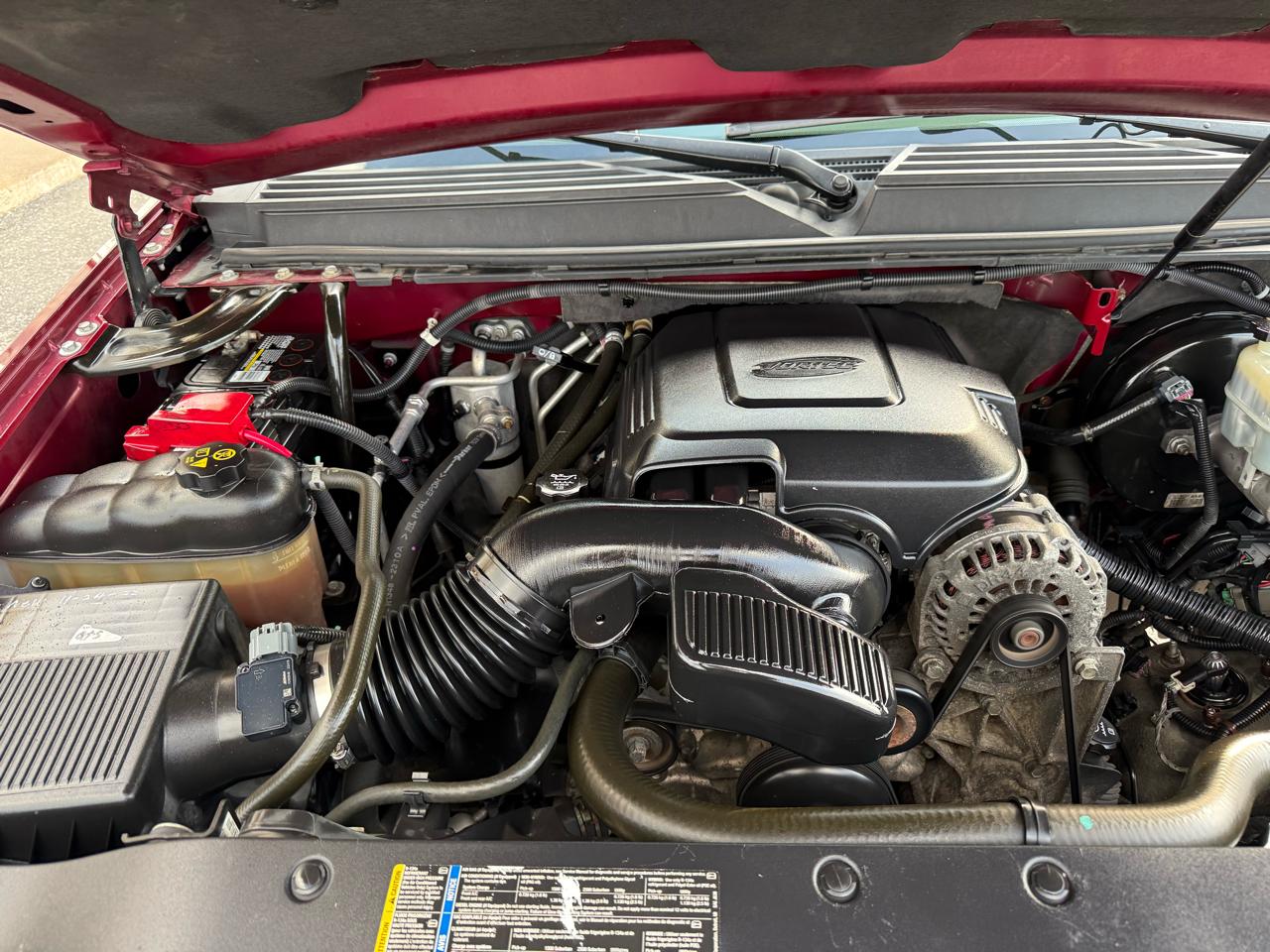 Cadillac Escalade ESV AWD Premium 2011