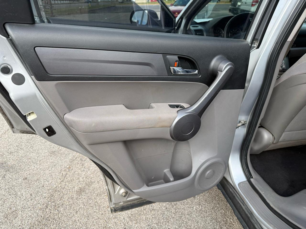 Honda CR-V LX 2WD 5-Speed AT 2009