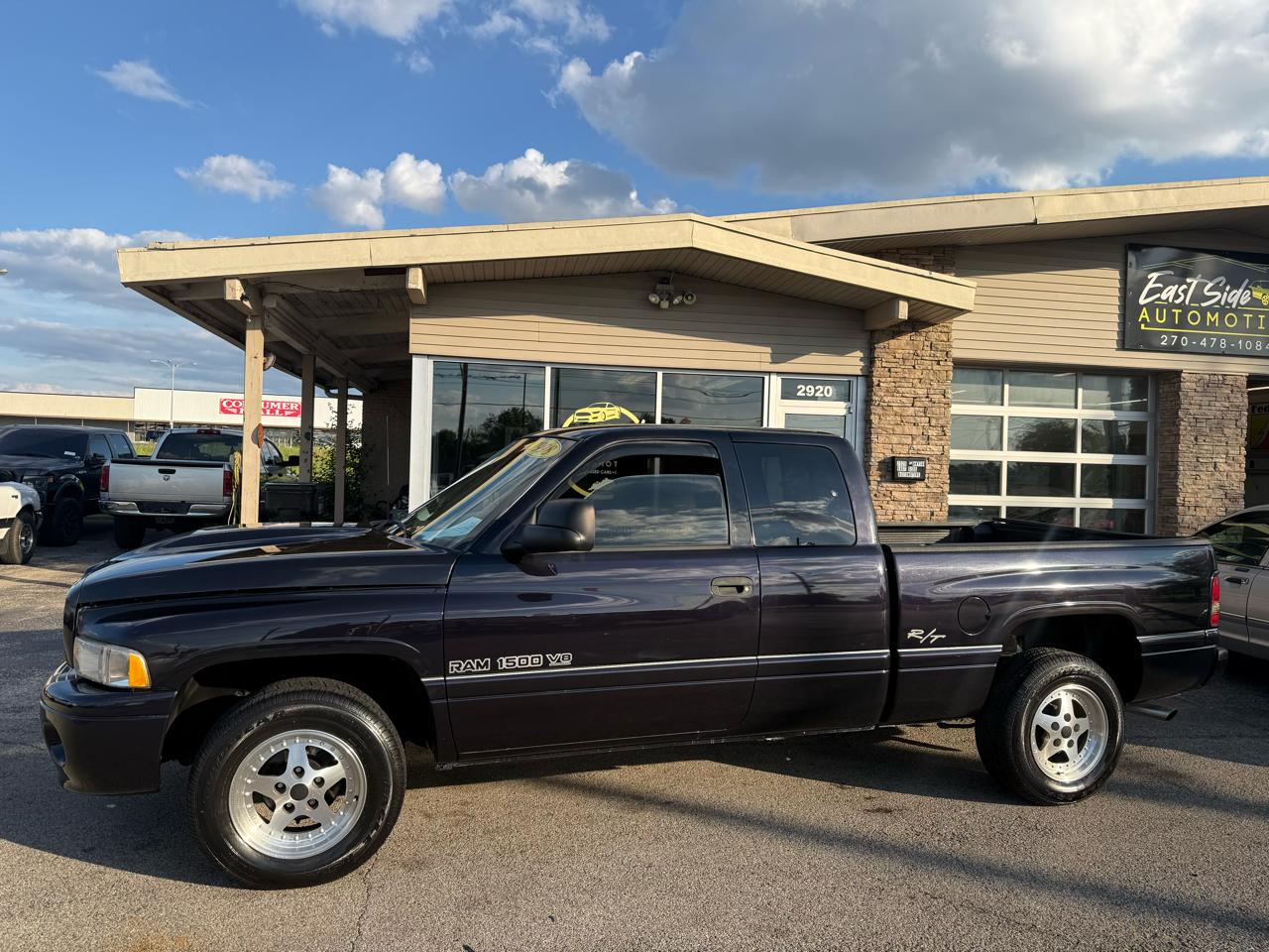 Dodge Ram 1500 Club Cab 6.5-ft. Bed 2WD 1998