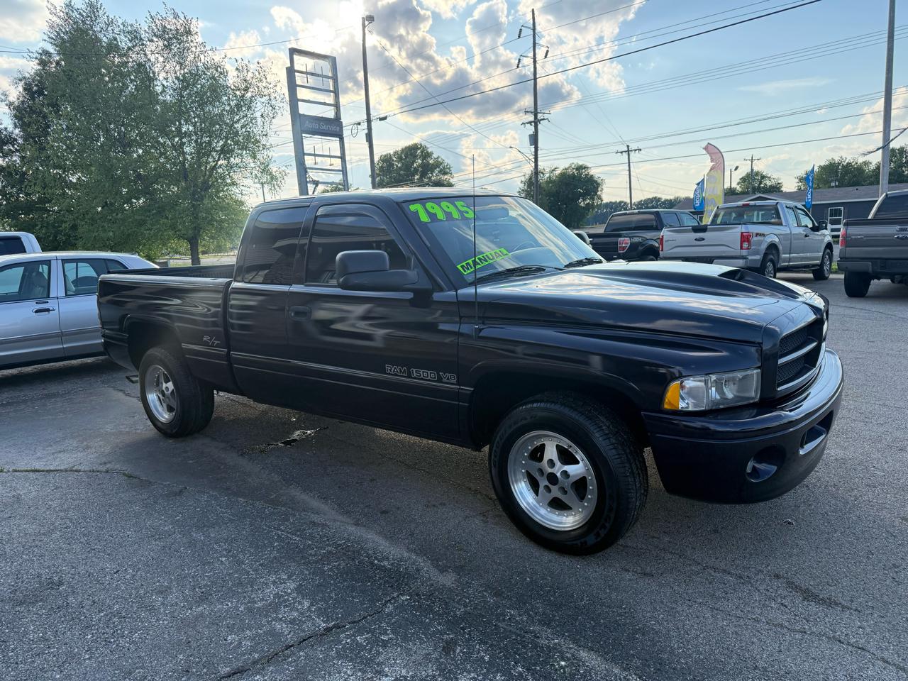 Dodge Ram 1500 Club Cab 6.5-ft. Bed 2WD 1998