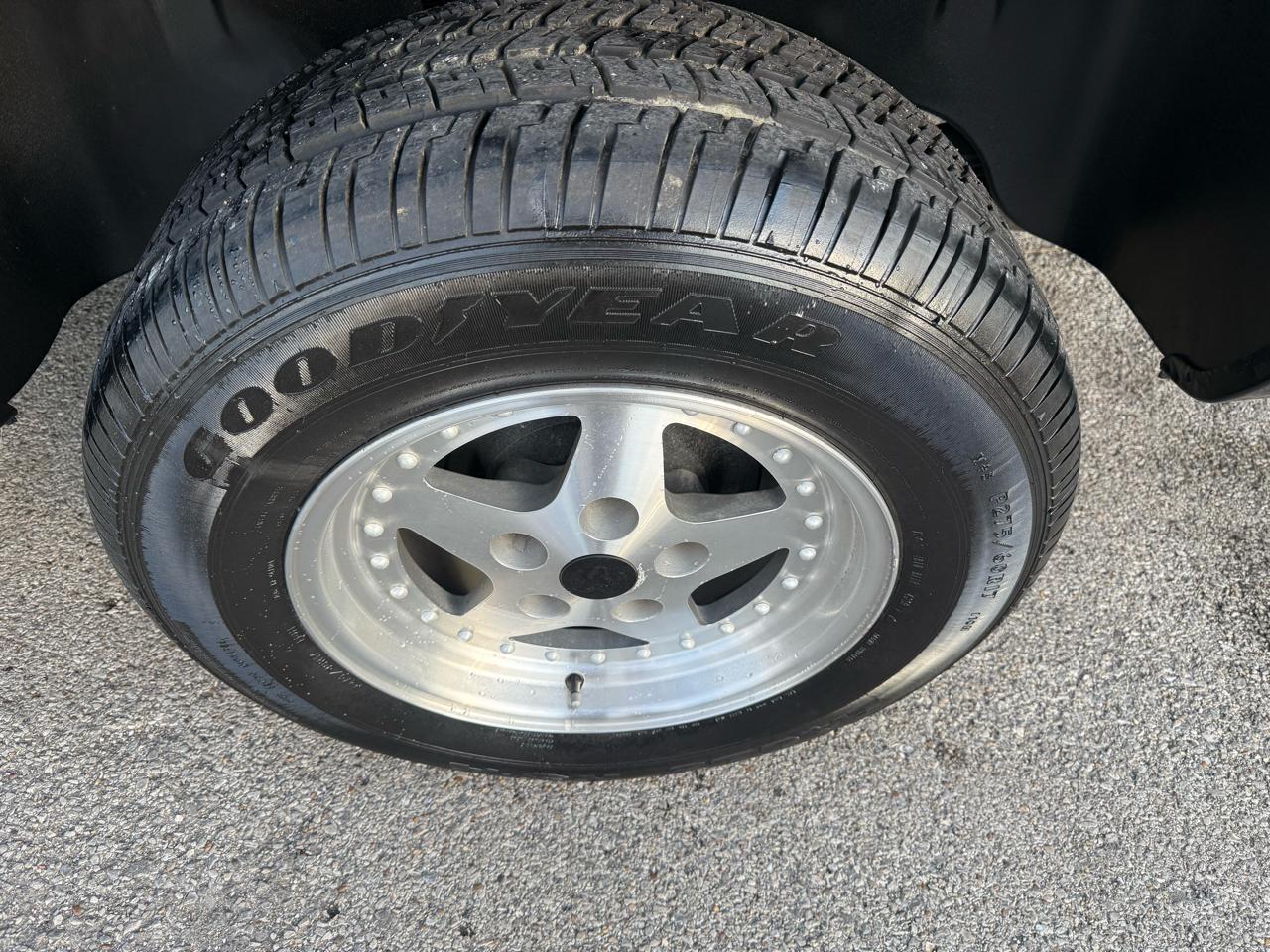 Dodge Ram 1500 Club Cab 6.5-ft. Bed 2WD 1998