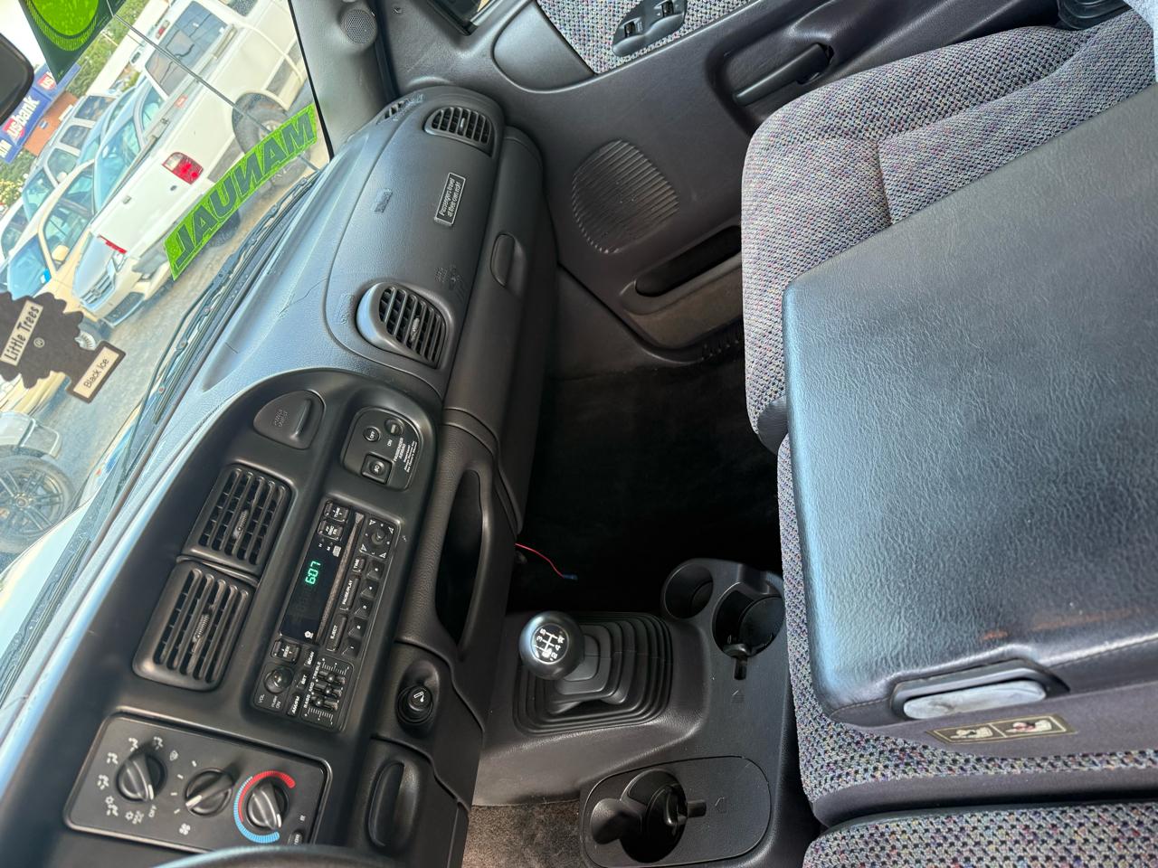 Dodge Ram 1500 Club Cab 6.5-ft. Bed 2WD 1998