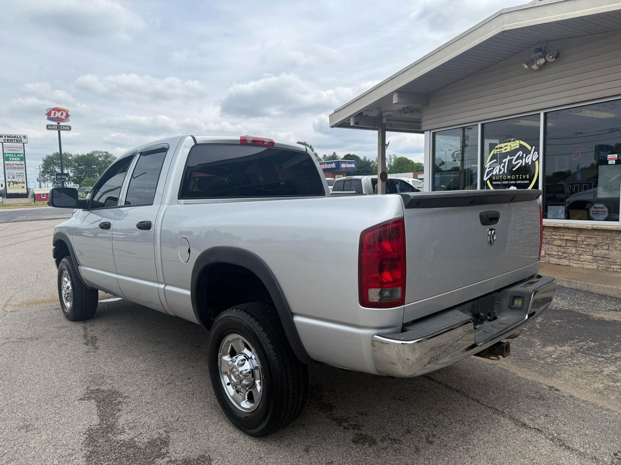 Dodge Ram 2500 Quad Cab Long Bed 4WD 2006