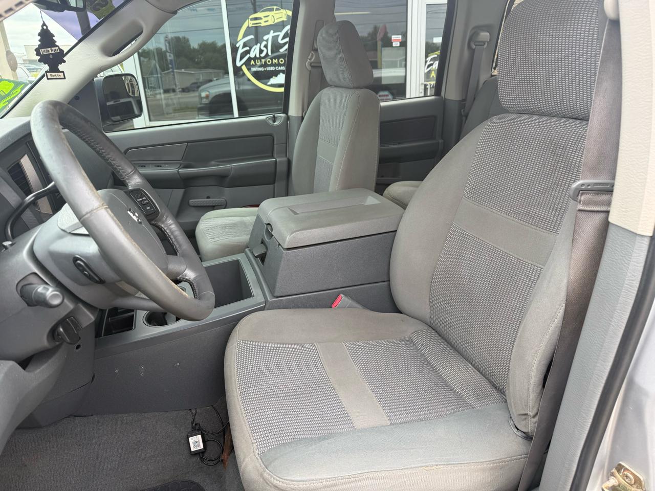Dodge Ram 2500 Quad Cab Long Bed 4WD 2006