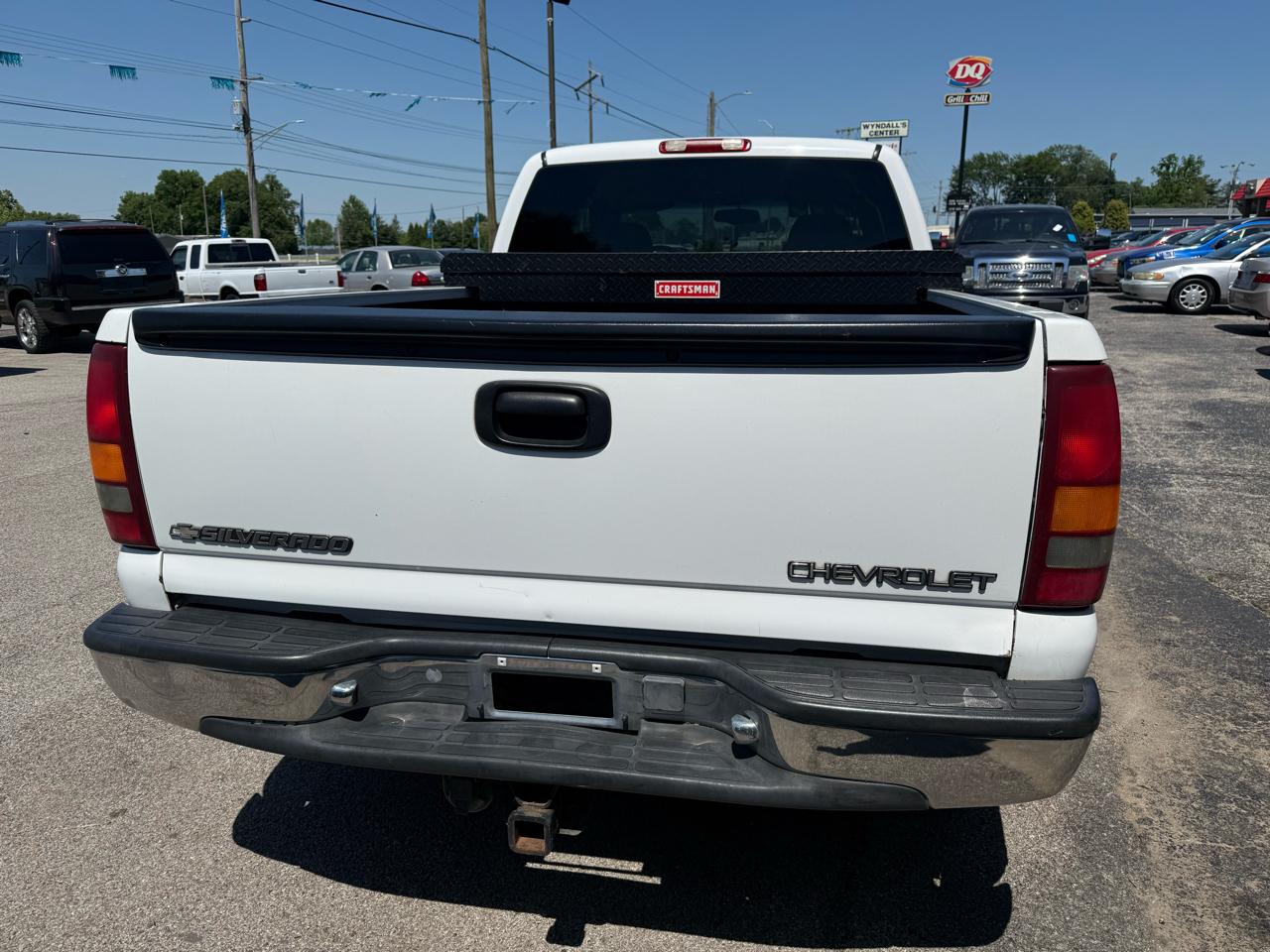 Chevrolet Silverado 1500 Short Bed 2WD 2001