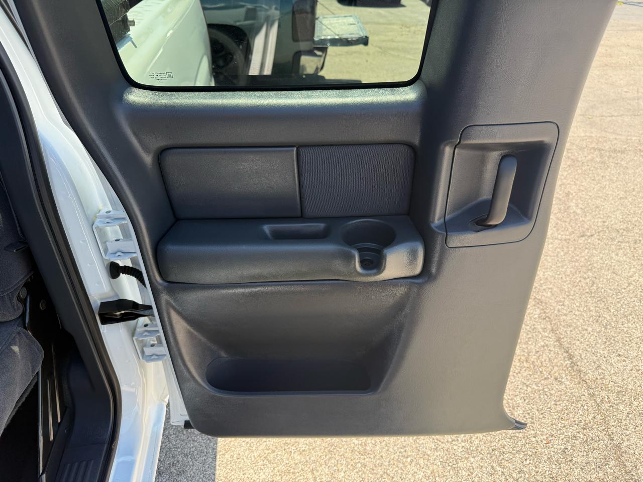 Chevrolet Silverado 1500 Short Bed 2WD 2001