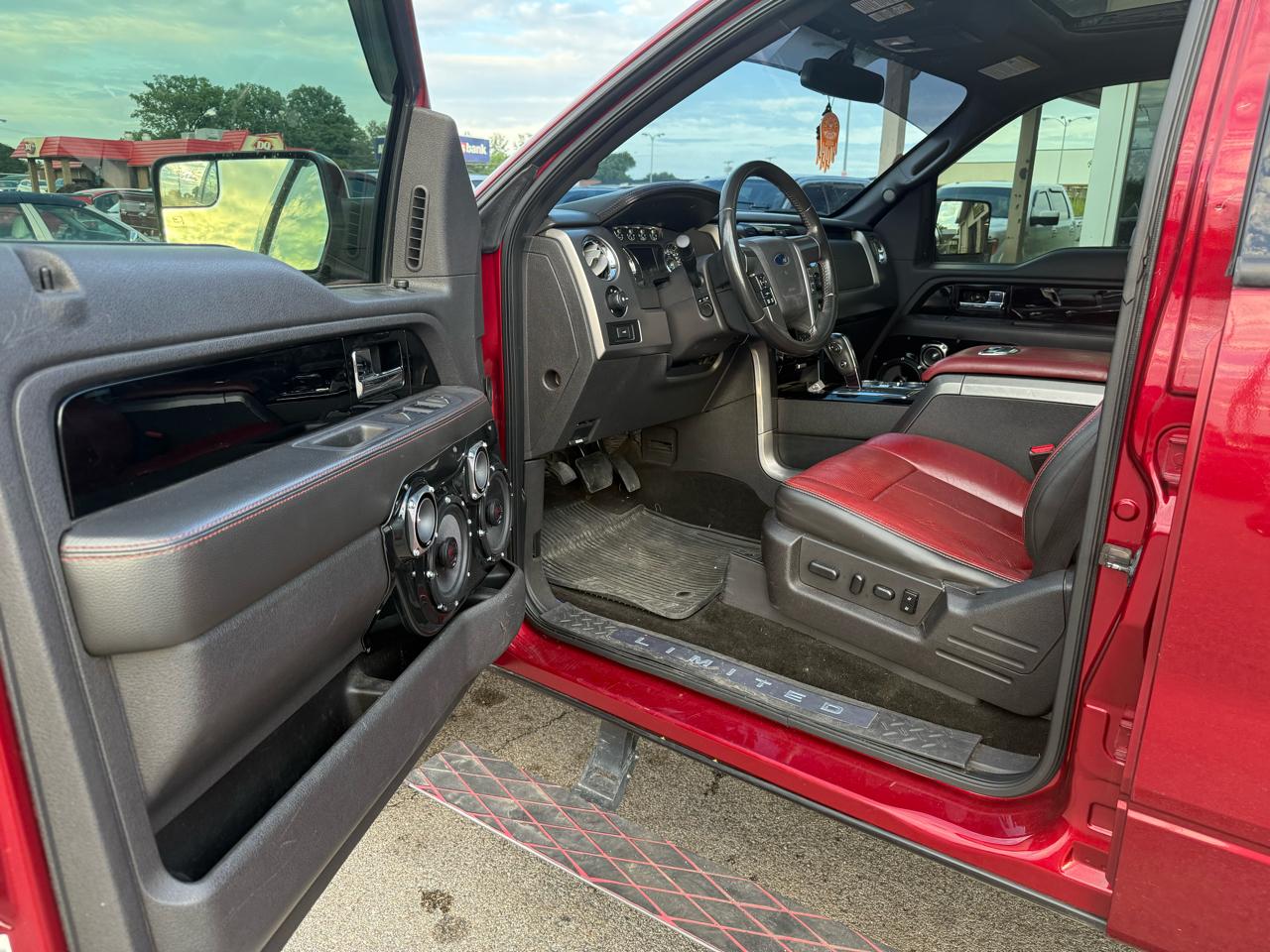 Ford F-150 4WD SuperCrew 145" Limited 2013