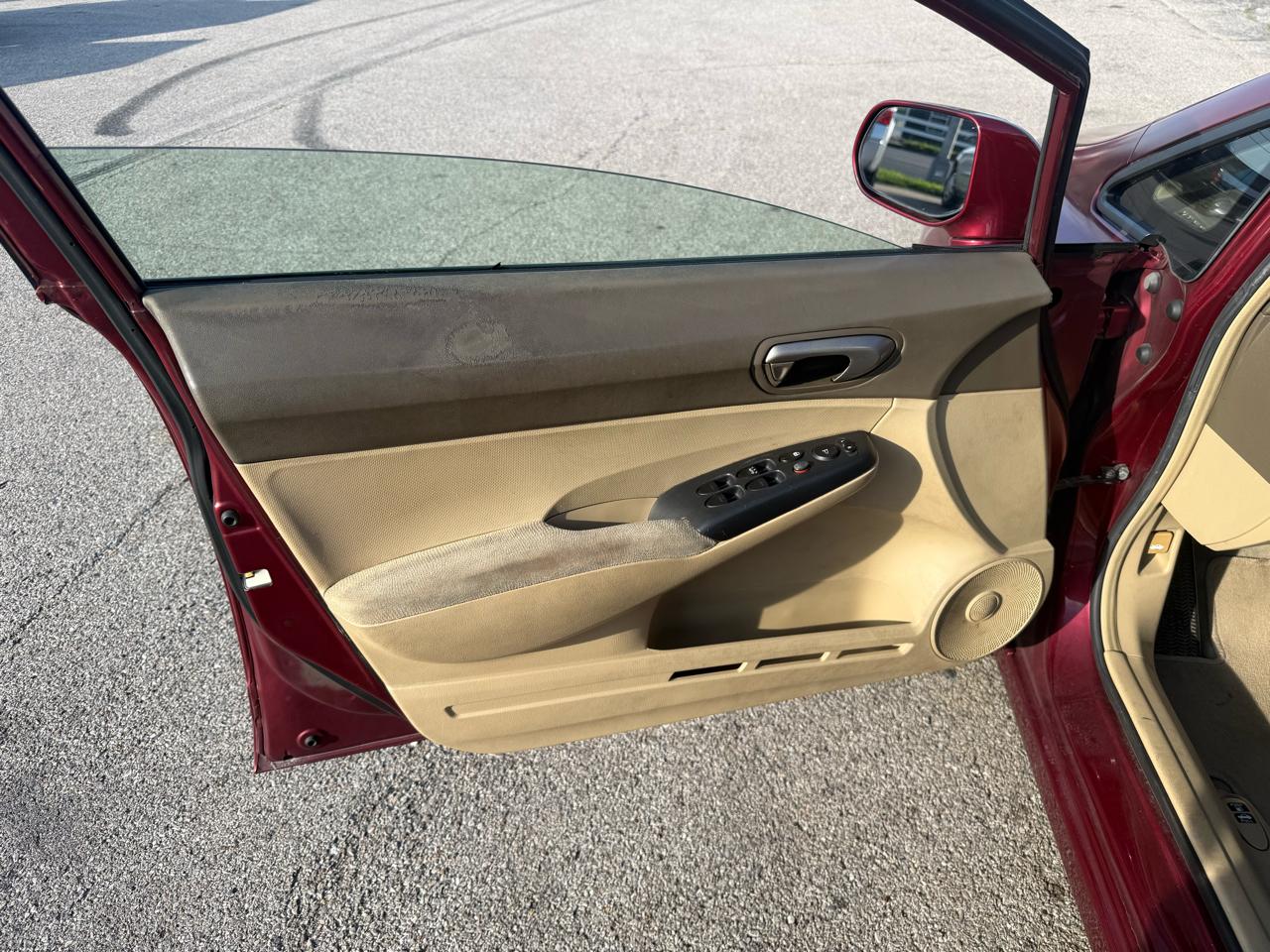 Honda Civic 4-Door Sedan 2007