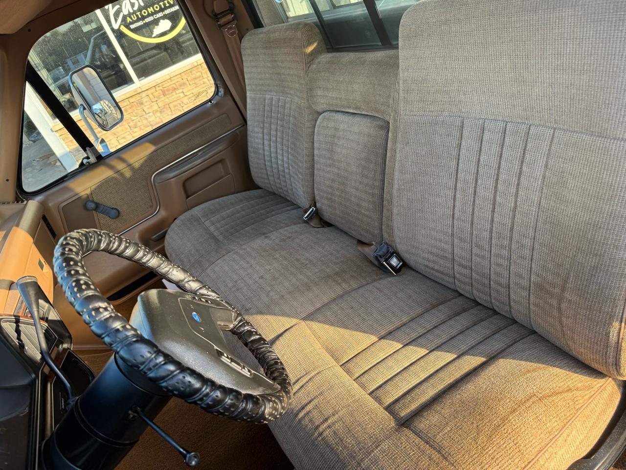 Ford F-150 Lariat 1990