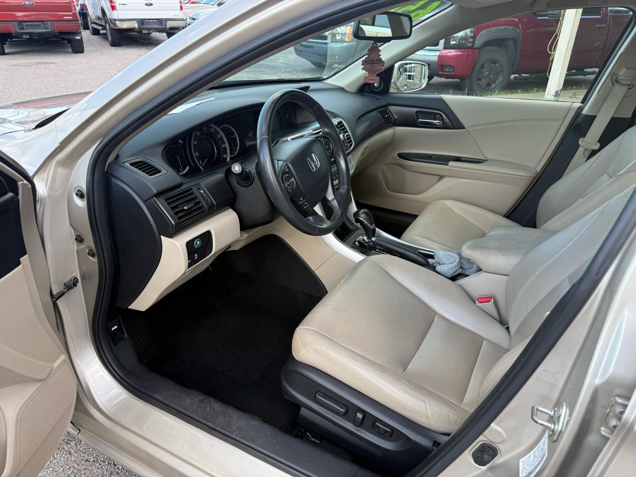 Honda Accord EX-L V6 Sedan AT 2014