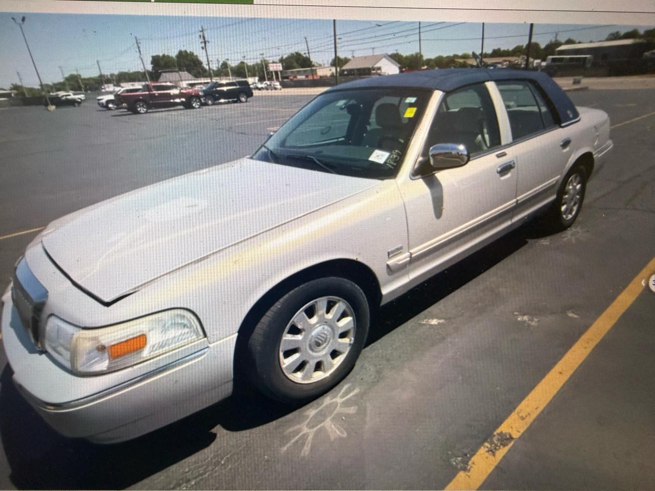 2007 Mercury Grand Marquis LS's photo