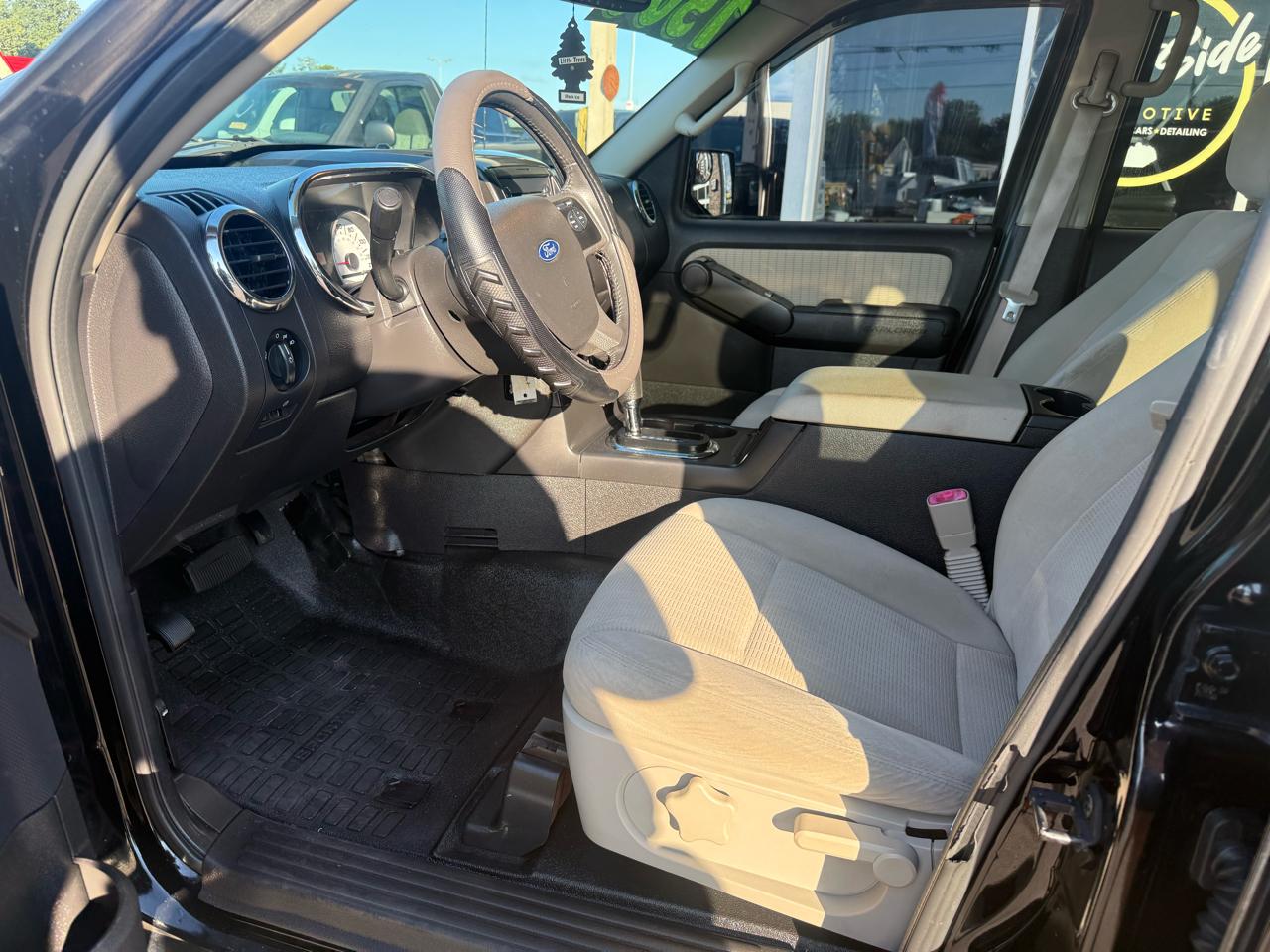 Ford Explorer Sport Trac XLT 4.0L 2WD 2008