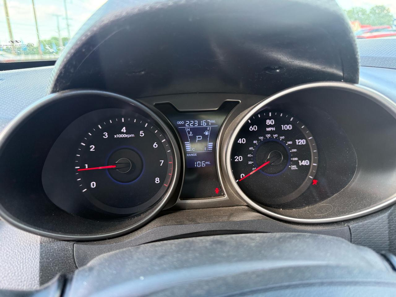 Hyundai Veloster Base 2013