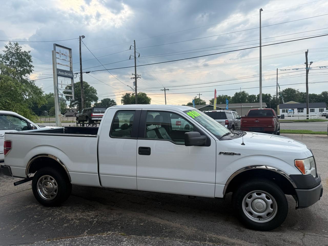 Ford F-150 XL SuperCab 2WD 2013