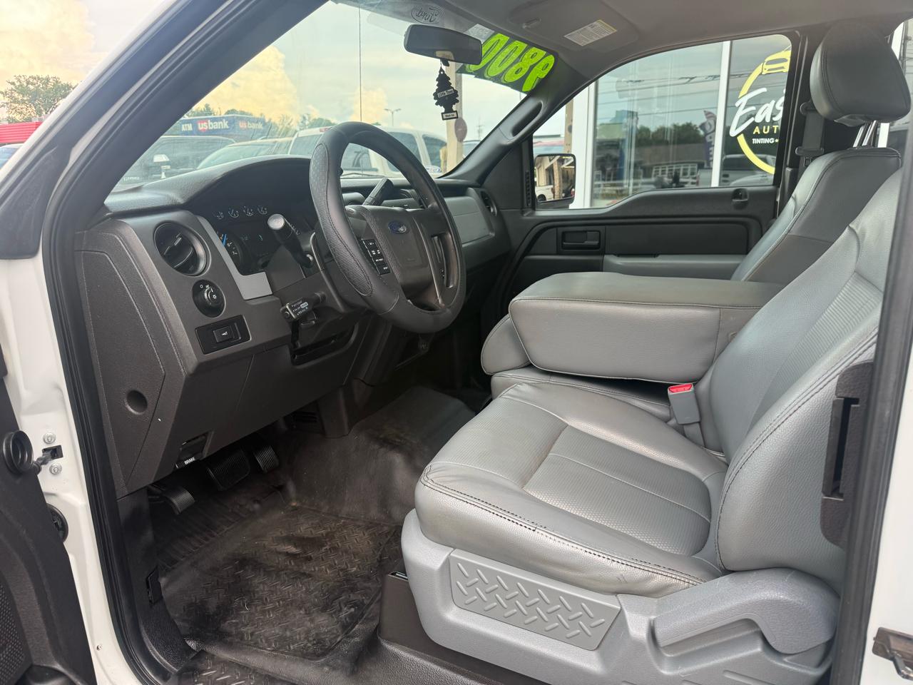 Ford F-150 XL SuperCab 2WD 2013