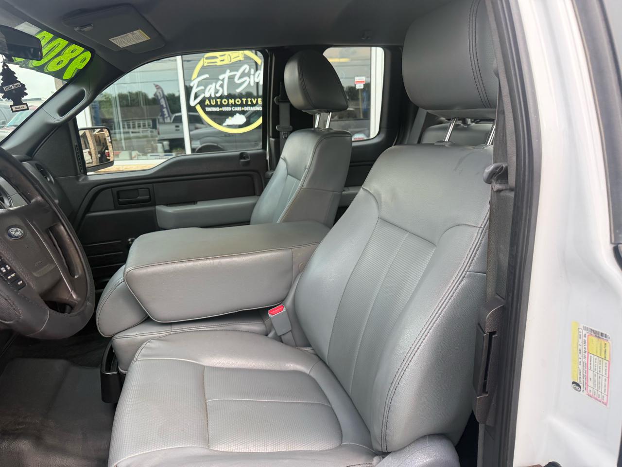 Ford F-150 XL SuperCab 2WD 2013