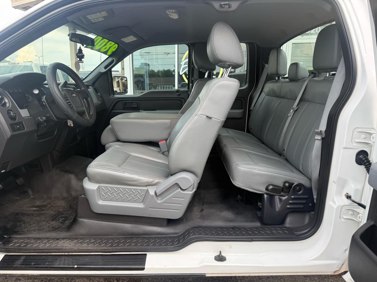 Ford F-150 XL SuperCab 2WD 2013
