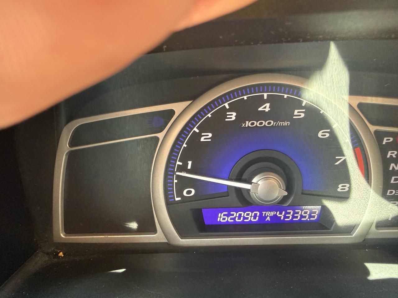 Honda Civic LX Sedan 5-Speed AT 2010